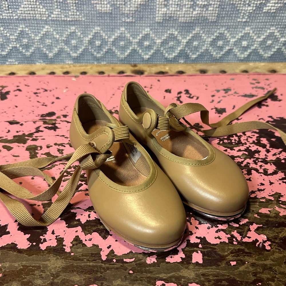 BLOCH Baby/Toddler Girls Annie Tayette nude Tap Shoes Sz 6.5 - NEW